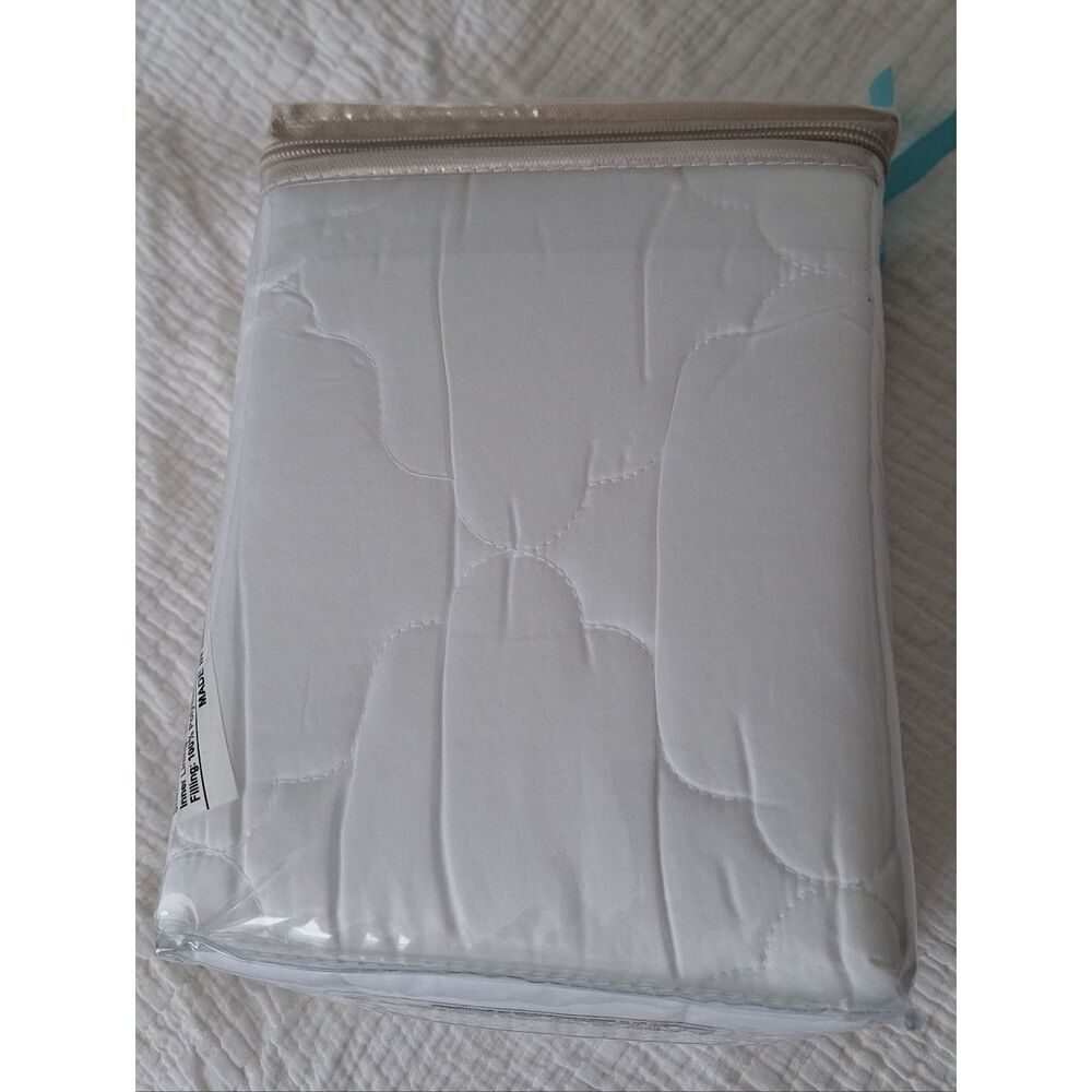 NWT Martha Stewart White XL Pillow Quilted Shams Luxury Egyptian Cotton - Picture 3 of 10